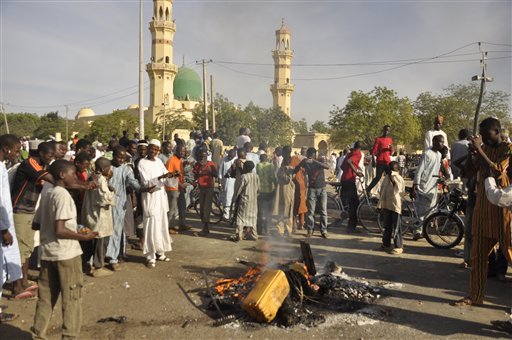 More Than 102 Killed in Nigeria Mosque Blasts