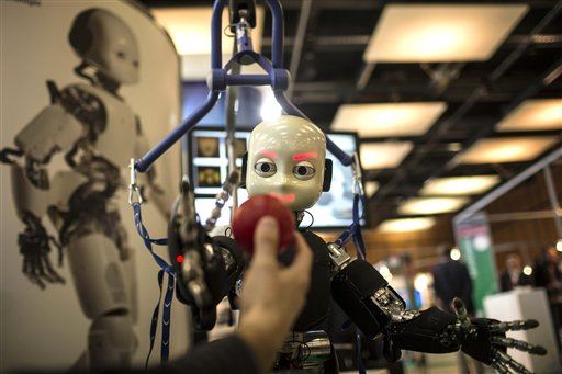Report: Robots Could Make Most Lawyers Obsolete