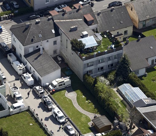 Police Quiz Ex-Tenants of Fritzl House