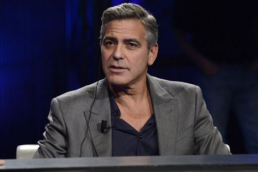 Clooney Slams Hollywood After Failed Petition