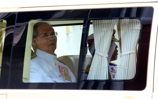 Thai King, 87, Leaves Hospital in Rare Outing