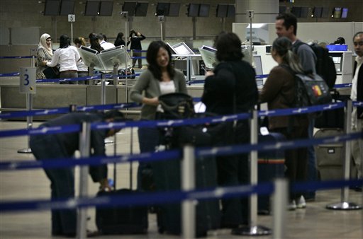 Airport to Sort Travelers Into Fast, Slow Lanes