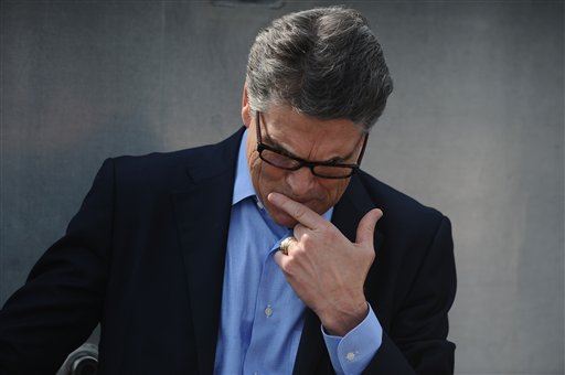 Rick Perry Is No Longer Paying His Staff