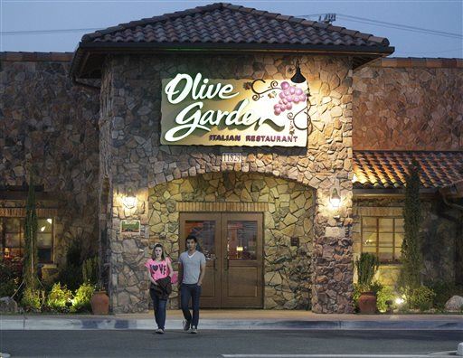 Don't Expect Breadsticks With Olive Garden's $400 NYE Meal