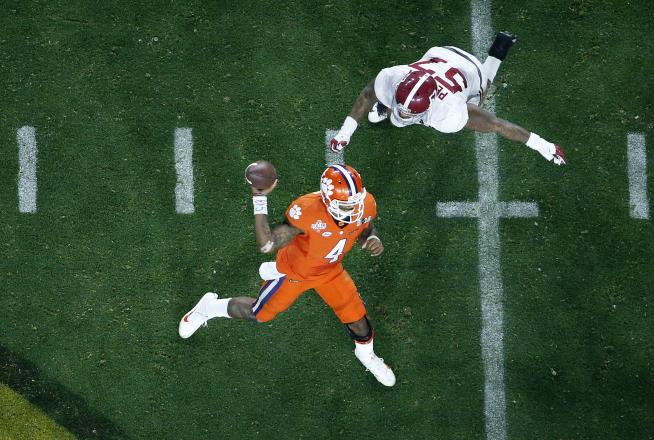 Tide Beat Clemson for National Title