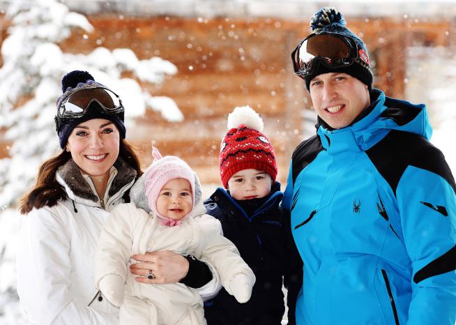 6 Snaps From William and Kate's Family Ski Holiday