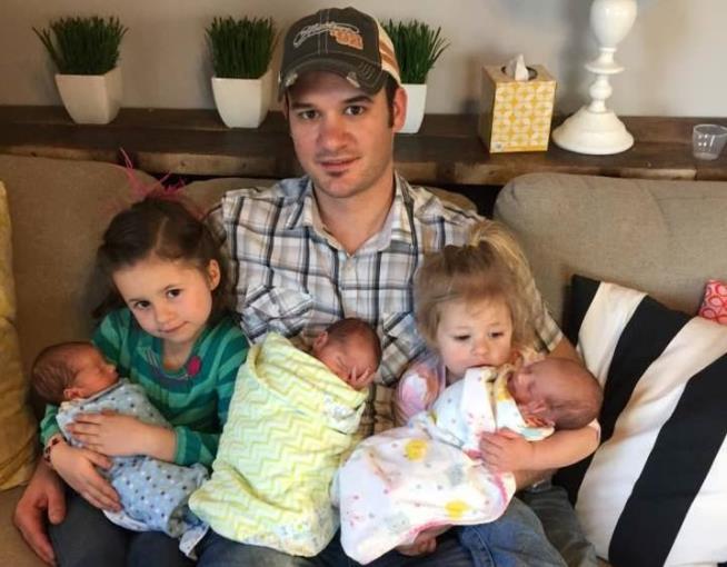 Mom of 5 Dies 10 Days After Birthing Triplets