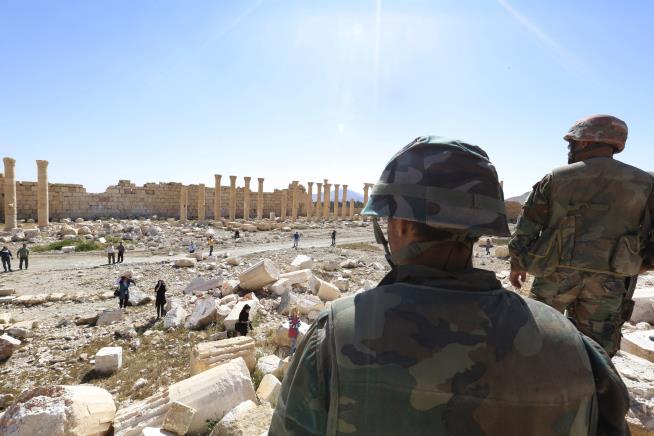 Children Found in Mass Grave Left by ISIS in Palmyra