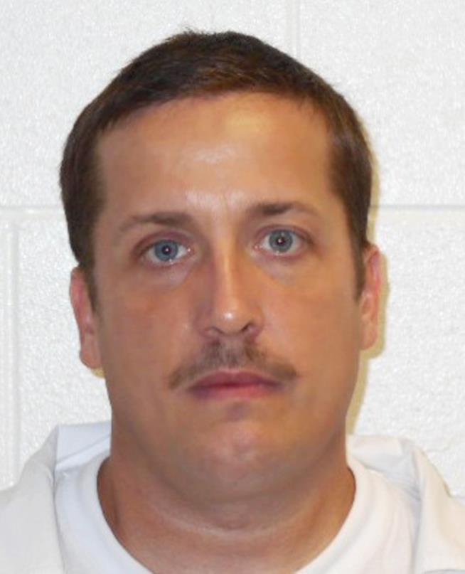 Arkansas Inmate Shot Dead During Escape Attempt