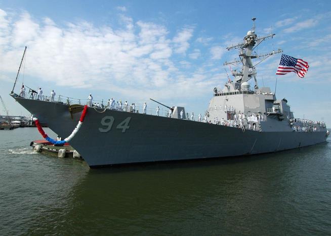 Iranian Boats ‘Harass’ US Warship