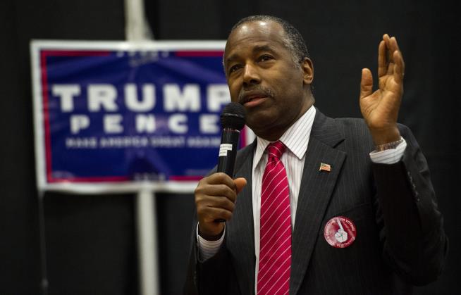 Ben Carson: I'll Be Trump's Ally 'on the Outside'