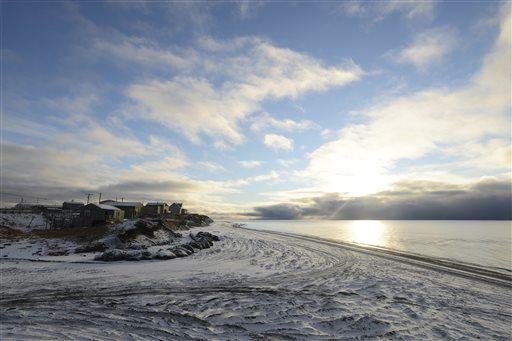 Alaska Town Bids Farewell to the Sun