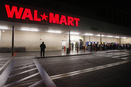 Big-Box Wal-Mart Dipping Into Free Online Classifieds