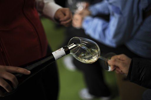 White Wine May Carry Surprising Health Risk