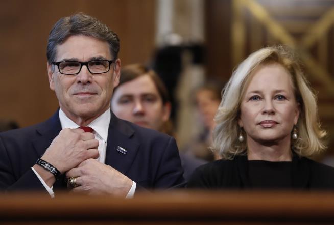 Rick Perry Sorry He Wanted to Get Rid of Energy Dept.
