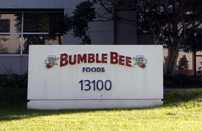 Bumble Bee Pleads Guilty in Gruesome Death of Worker