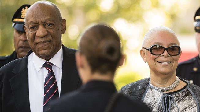 Wife Heads to Trial With Cosby for First Time