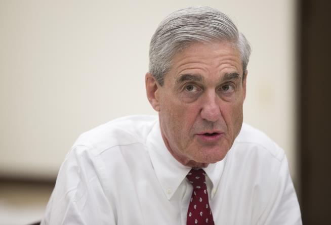 Latest DC Buzz: Will Trump Fire Mueller?