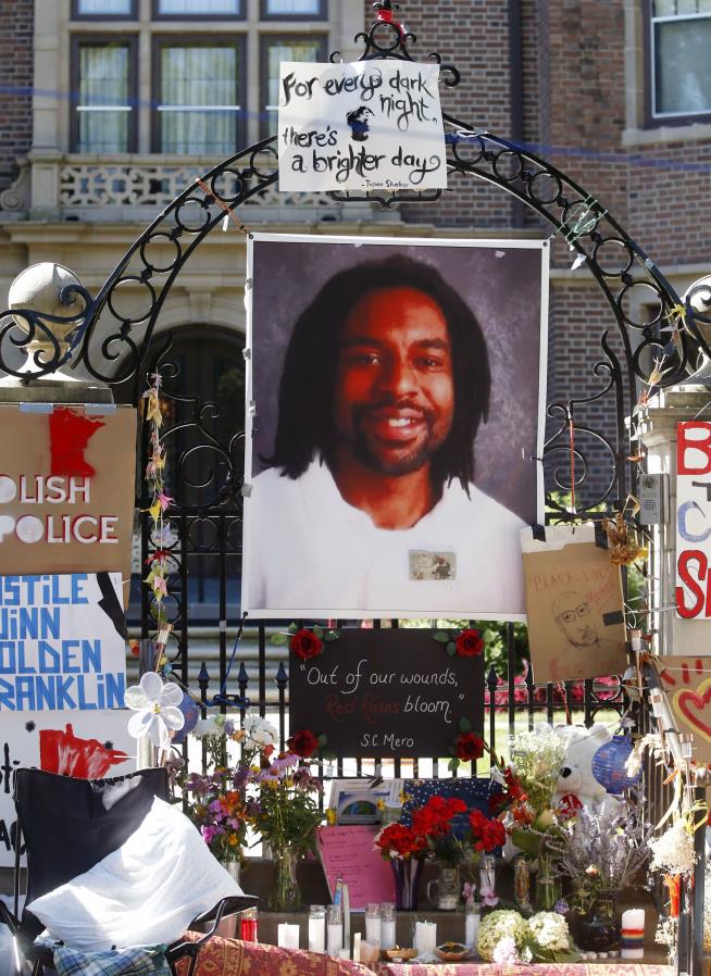 Cop Acquitted in Fatal Shooting of Philando Castile