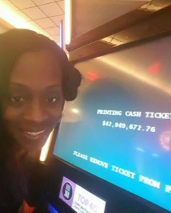 Woman Sues Casino That Won't Pay Her $43M Jackpot
