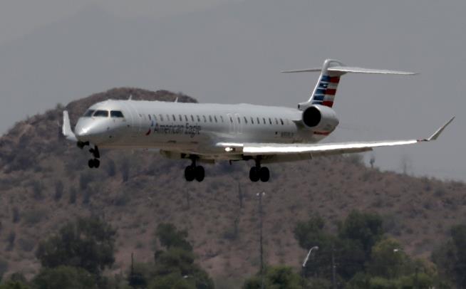 Heat Wave Is Too Much for Aircraft in Phoenix