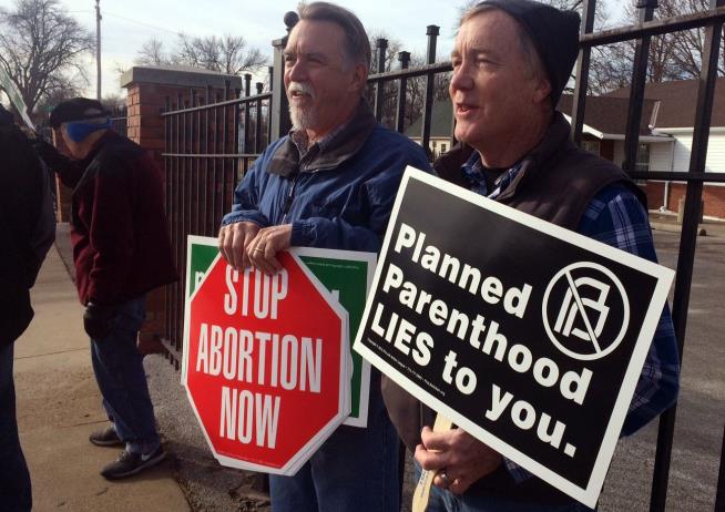 Federal Court Says Arkansas Can Block Planned Parenthood Funds