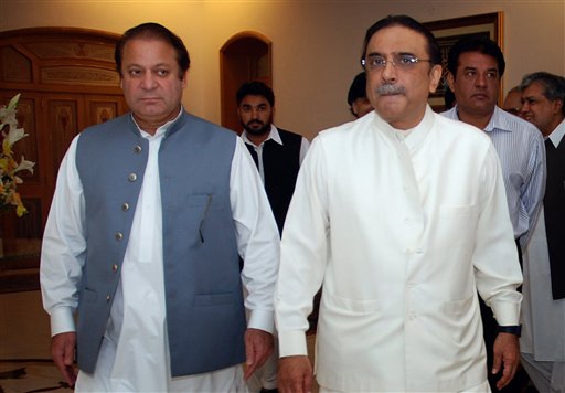 Leaderless Pakistan Drifts Toward Chaos