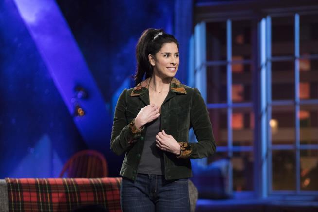 Sarah Silverman Wins Praise for Compassion to Troll