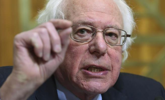 Sanders Says Russians Targeted His Supporters