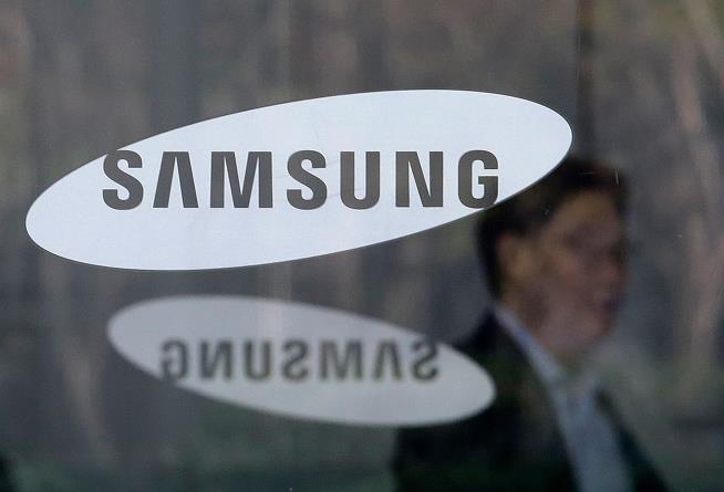 Samsung Ordered to Pay $539M for Copying iPhone