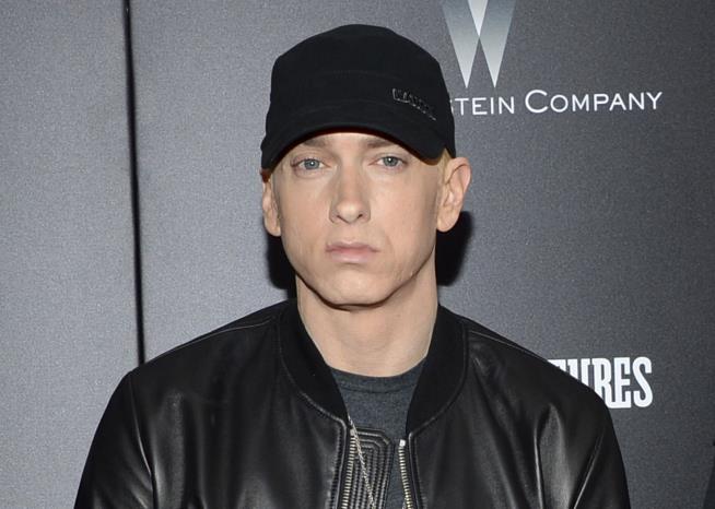 'Gunshot Sound Effect' Causes Panic at Eminem Gig