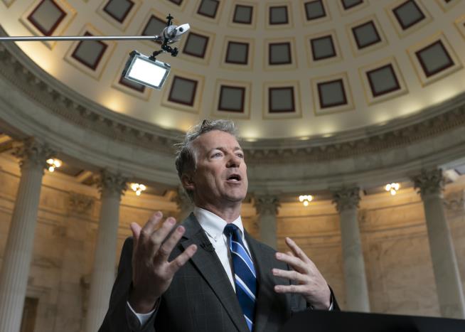Man Threatens to 'Chop Up' Rand Paul's Family With Ax