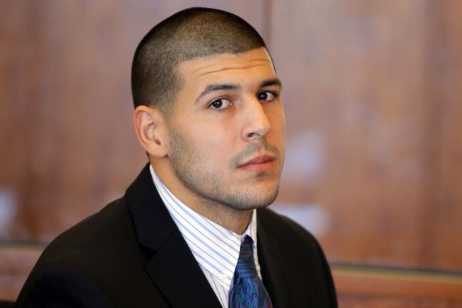Aaron Hernandez's Final Note to Fiancee: 'I'M BEING CALLED!'