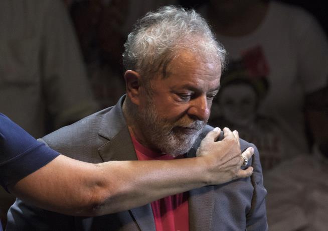 Jailed da Silva Drops Presidential Bid Weeks Before Brazil Election