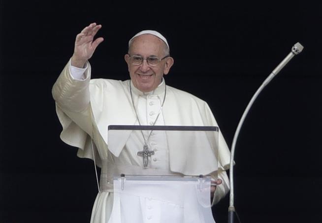 S. Korean Leader to Deliver Special Invite to the Pope