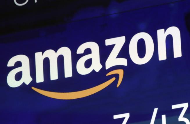 Amazon to Boost Pay for Longtime Workers