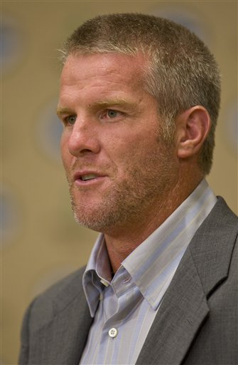 Packers Offer Favre $20M to Stay Home