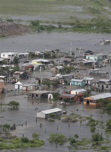 US Seeks to Weaken Hurricanes