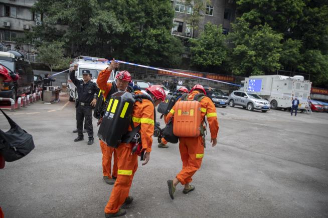 16 Die Trapped in Coal Mine