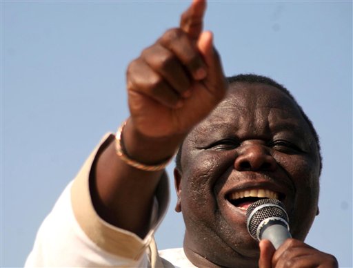 Zimbabwe Leaders Sign Landmark Deal