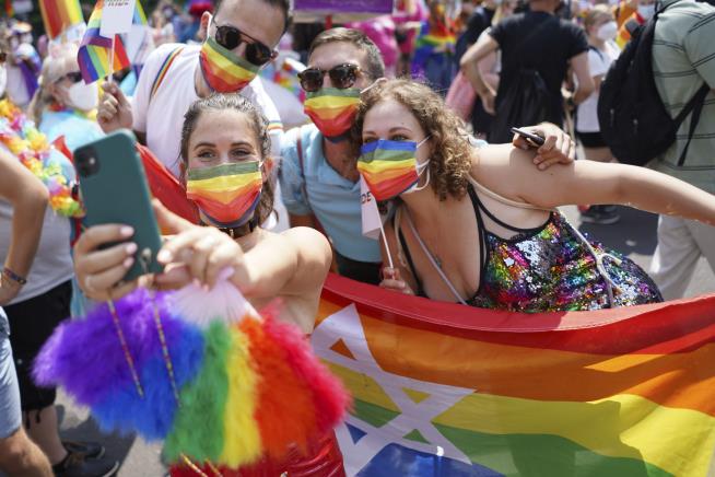 Berlin March Answers Anti-LGBTQ Steps Elsewhere