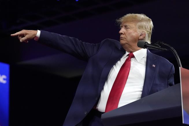 Trump Again Dominates CPAC Straw Poll