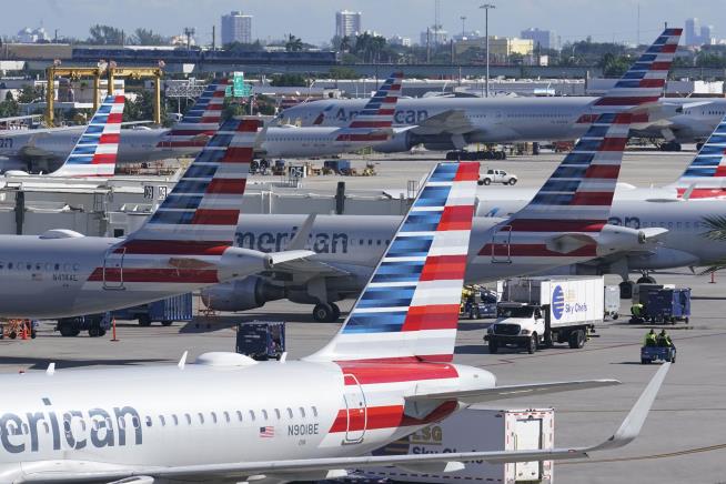 FAA Wants Record Fines for Passengers Who Bit