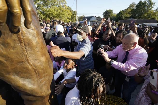 Emmett Till Takes His Place in Greenwood