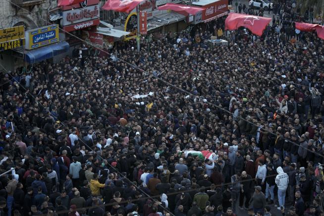 Israeli Raid on West Bank Kills 11 Palestinians