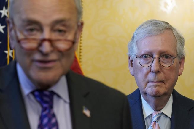Schumer, McConnell: Free US Reporter