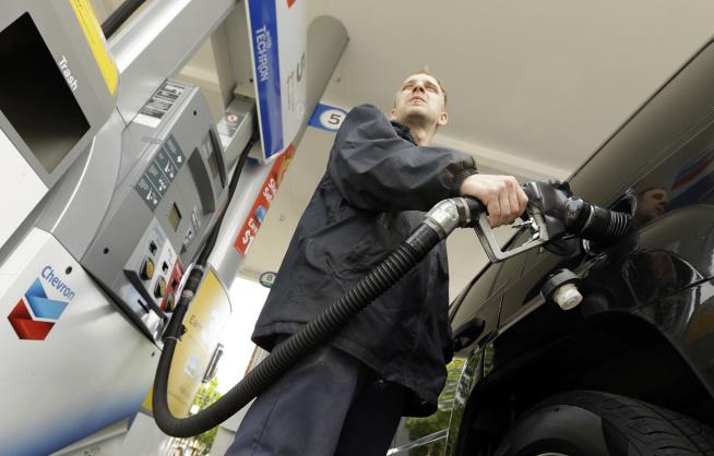 NJ's Ban on Self-Serve Gas Now the Last of Its Kind