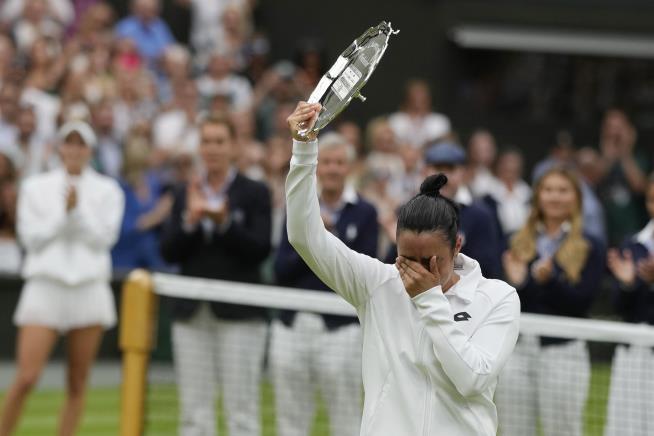Vondrousova's Wimbledon Victory Is a First