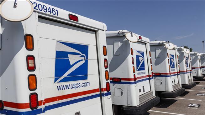 Observant USPS Worker Saves Colorado Woman's Life