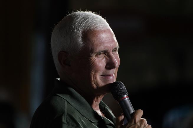 Mike Pence Is 8th to Qualify for GOP Debate